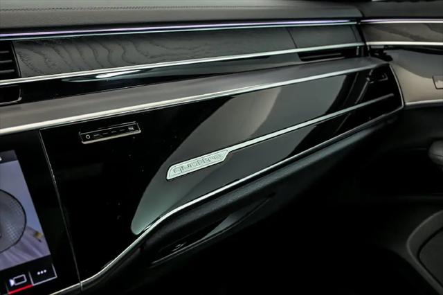 2023 Audi A8 L 55 TFSI quattro Tiptronic