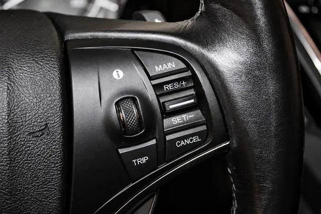 2017 Acura MDX w/Advance Package