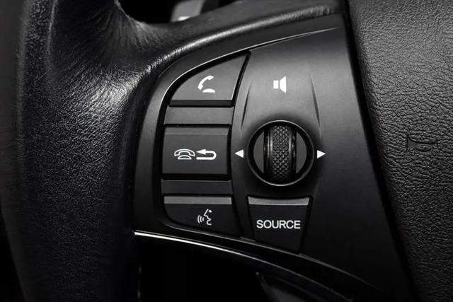 2017 Acura MDX w/Advance Package