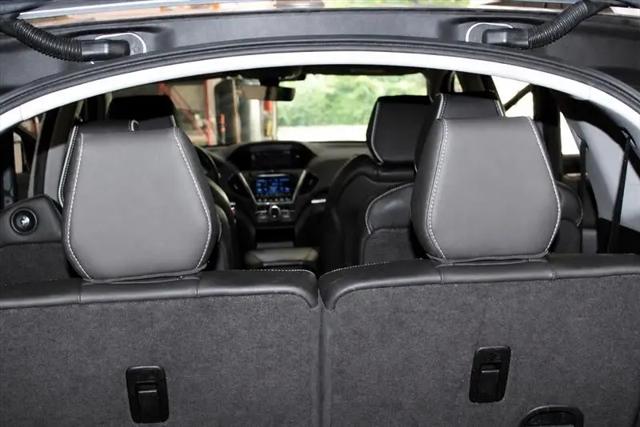 2017 Acura MDX w/Advance Package