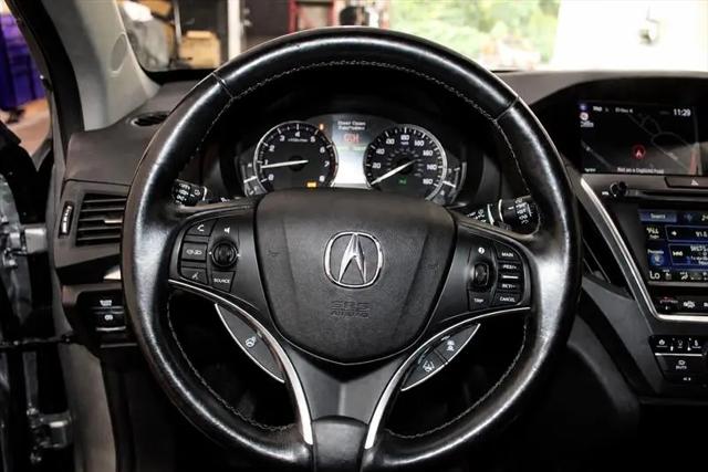 2017 Acura MDX w/Advance Package