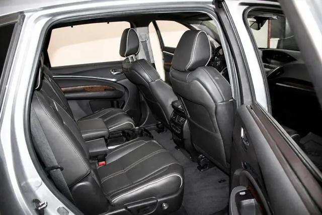 2017 Acura MDX w/Advance Package