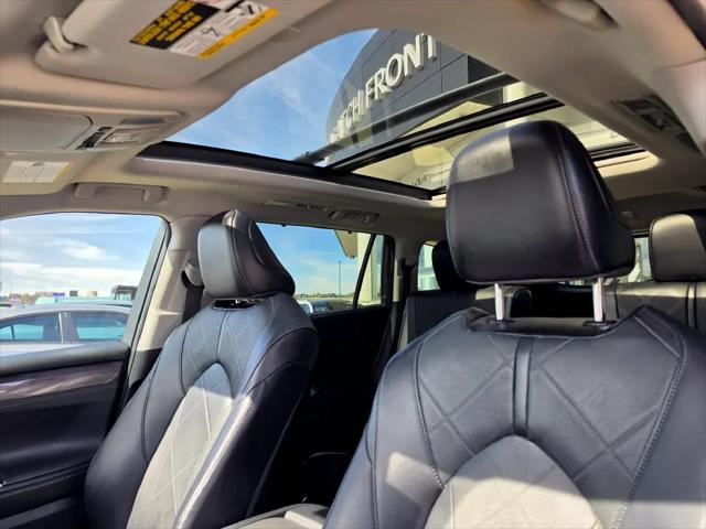 2022 Toyota Highlander Platinum