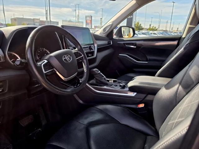 2022 Toyota Highlander Platinum