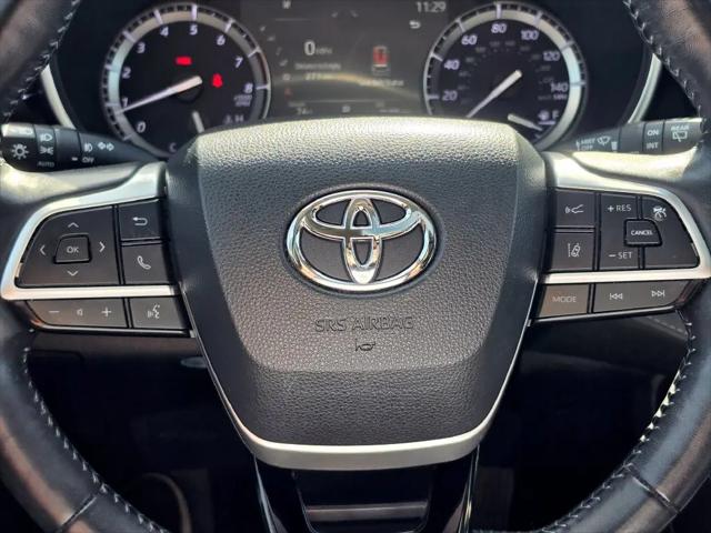 2022 Toyota Highlander Platinum