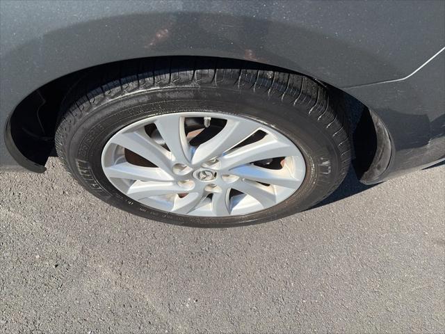 2012 Mazda Mazda3 i Touring