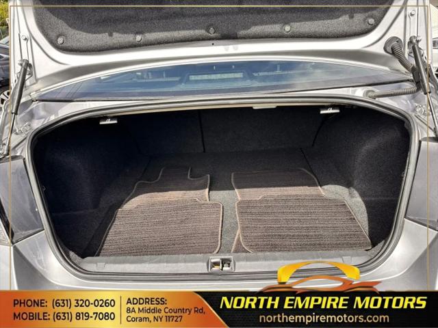 2011 Subaru Legacy 2.5i Premium