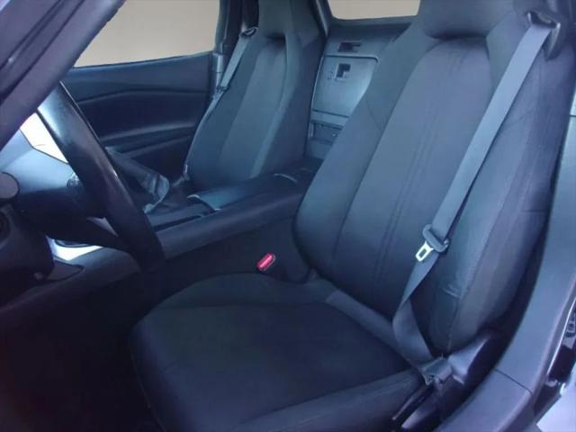 2016 Mazda MX-5 Sport