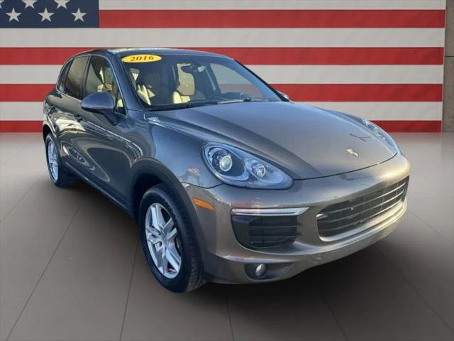 2016 Porsche Cayenne Base