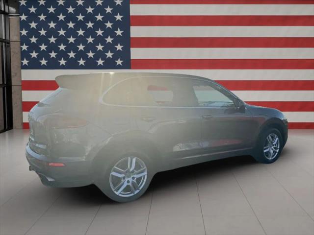 2016 Porsche Cayenne Base