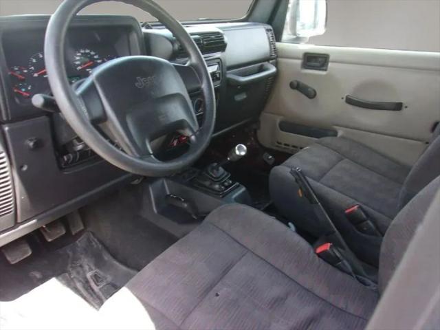 2004 Jeep Wrangler X