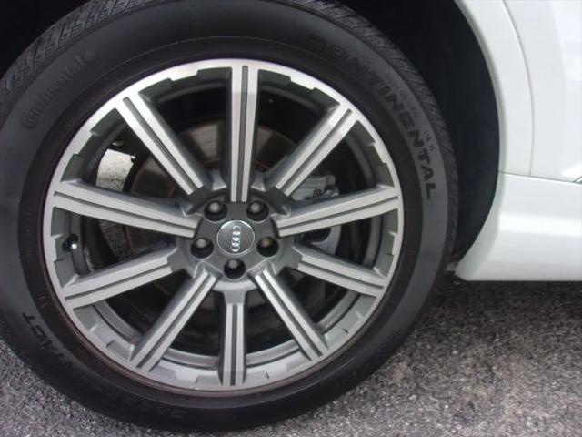 2019 Audi Q7 45 Premium