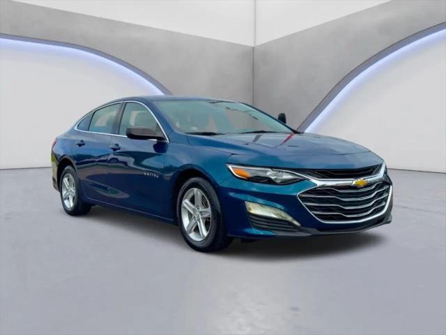 2019 Chevrolet Malibu 1LS for sale in East Dundee, IL