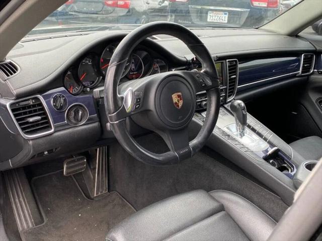 2012 Porsche Panamera 4