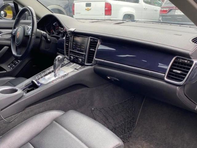 2012 Porsche Panamera 4