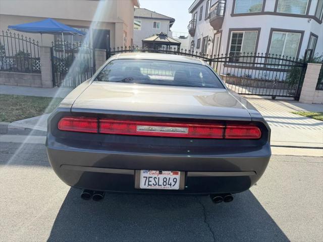 2014 Dodge Challenger SXT