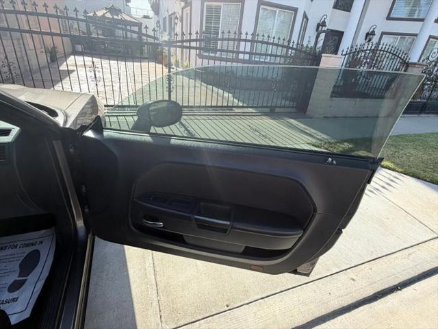 2014 Dodge Challenger SXT
