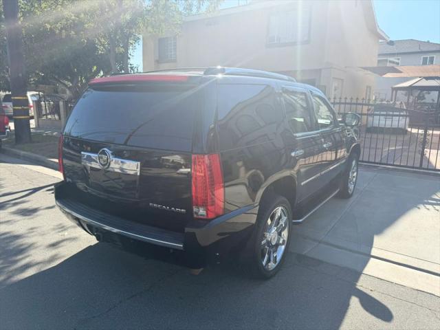 2012 Cadillac Escalade Luxury