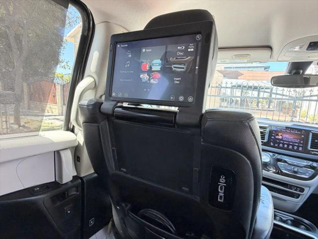 2017 Chrysler Pacifica Touring-L Plus