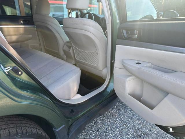 2011 Subaru Outback 2.5i Premium