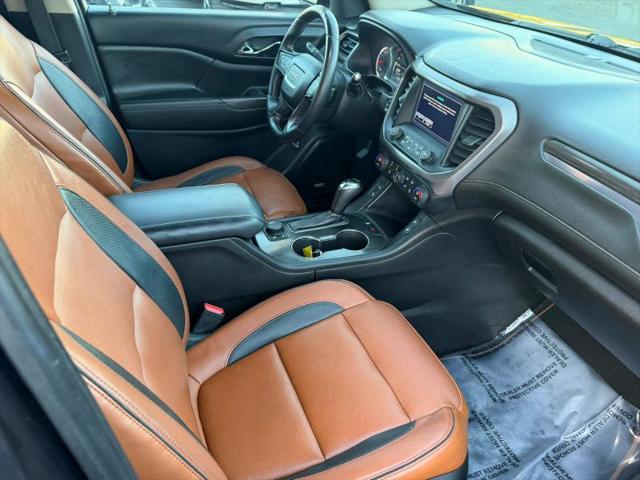 2017 GMC Acadia SLT-1