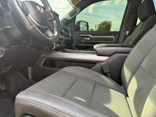 2019 Ram 1500 Big Horn/Lone Star Crew Cab 4x4 57 Box