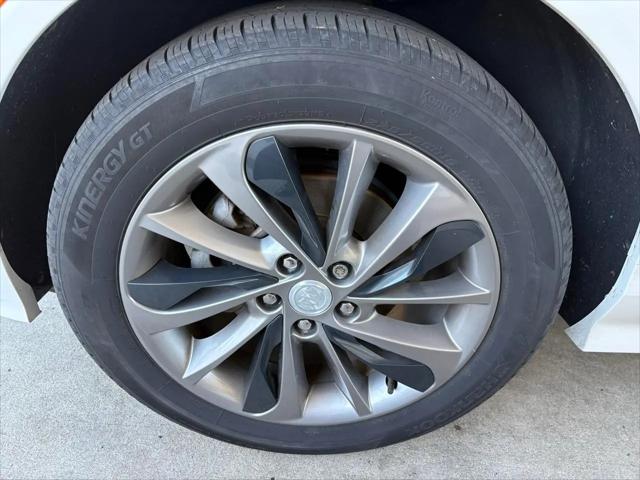 2022 Buick Encore GX FWD Select