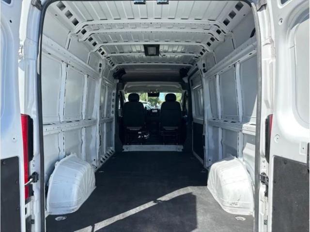 2025 Ram ProMaster 2500 Cargo Van Tradesman High Roof 159 WB w/Pass Seat