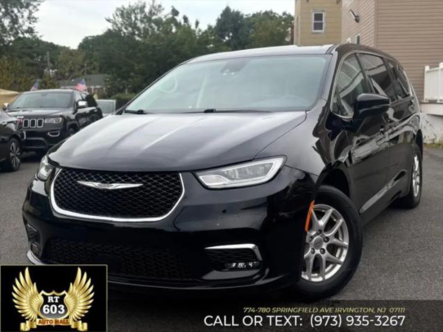 2024 Chrysler Pacifica Touring L for sale in Irvington, NJ