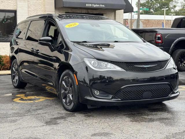 2020 Chrysler Pacifica Hybrid Limited