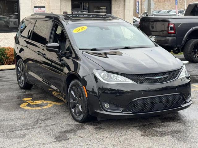 2020 Chrysler Pacifica Hybrid Limited