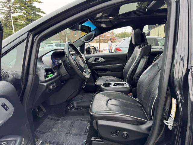 2020 Chrysler Pacifica Hybrid Limited