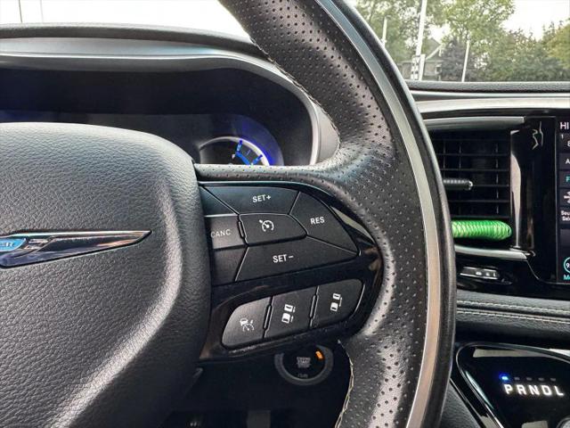 2020 Chrysler Pacifica Hybrid Limited