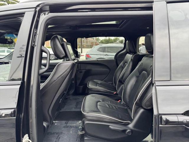2020 Chrysler Pacifica Hybrid Limited