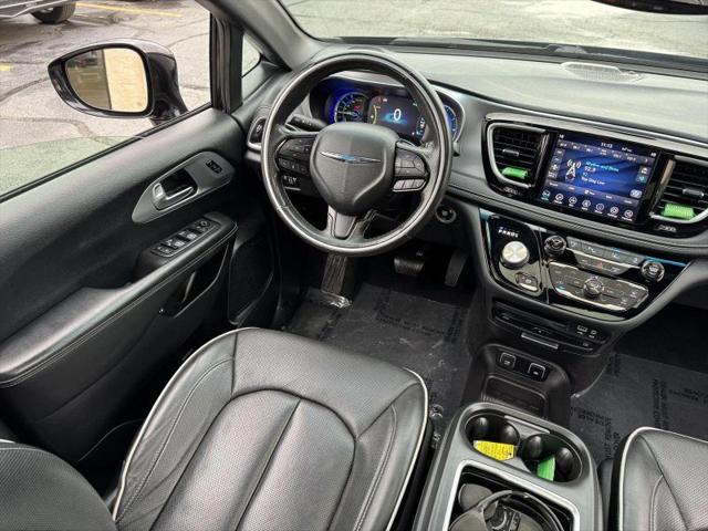 2020 Chrysler Pacifica Hybrid Limited