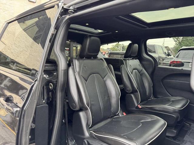 2020 Chrysler Pacifica Hybrid Limited
