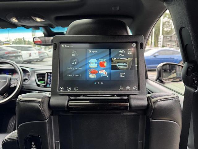 2020 Chrysler Pacifica Hybrid Limited