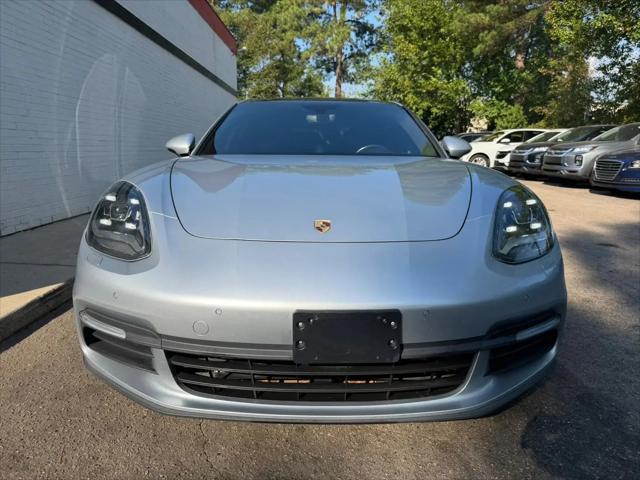 2018 Porsche Panamera 4