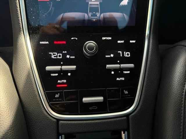 2018 Porsche Panamera 4