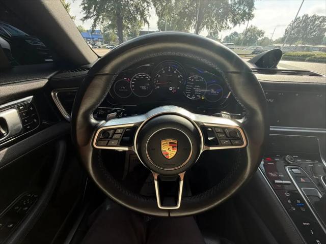 2018 Porsche Panamera 4