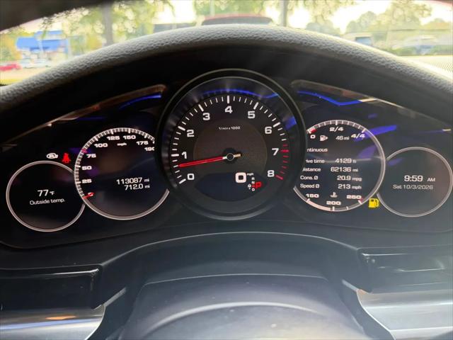 2018 Porsche Panamera 4