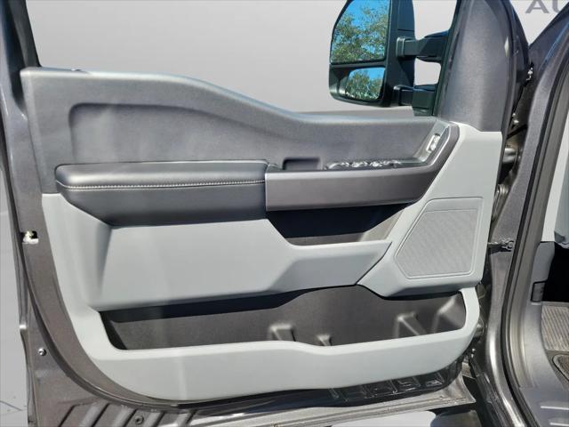 2027 Ford F-350 XL