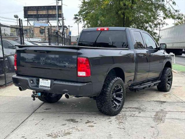 2017 Ram 1500 Express Quad Cab 4x4 64 Box