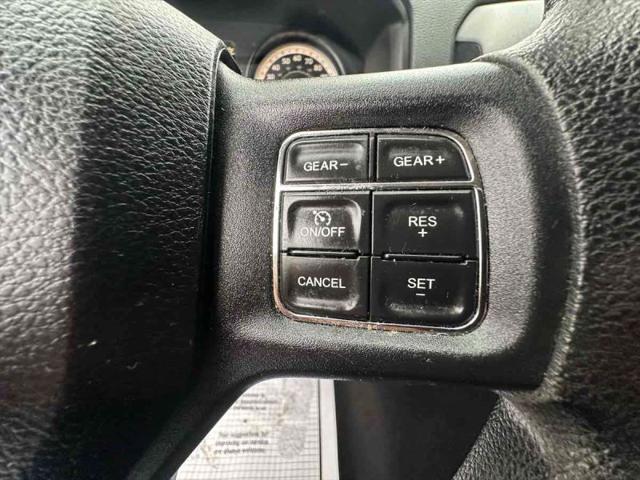 2017 Ram 1500 Express Quad Cab 4x4 64 Box