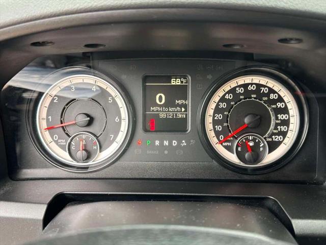 2017 Ram 1500 Express Quad Cab 4x4 64 Box