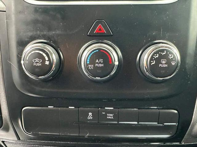 2017 Ram 1500 Express Quad Cab 4x4 64 Box