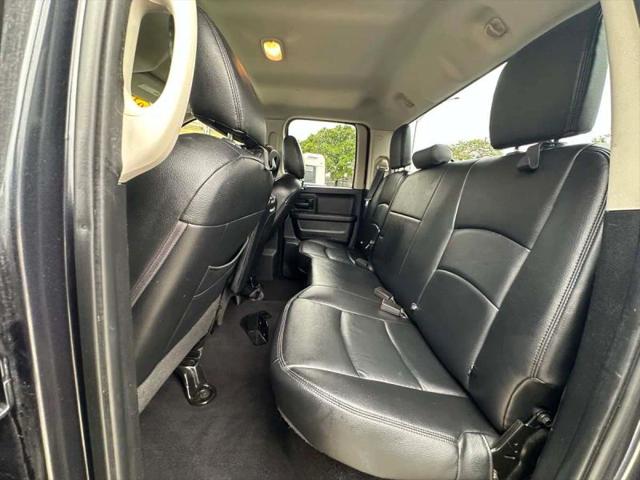 2017 Ram 1500 Express Quad Cab 4x4 64 Box
