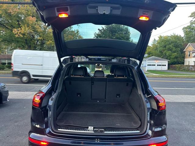 2017 Porsche Cayenne S