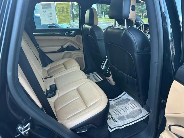 2017 Porsche Cayenne S
