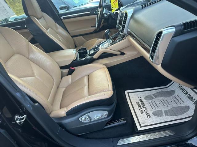 2017 Porsche Cayenne S